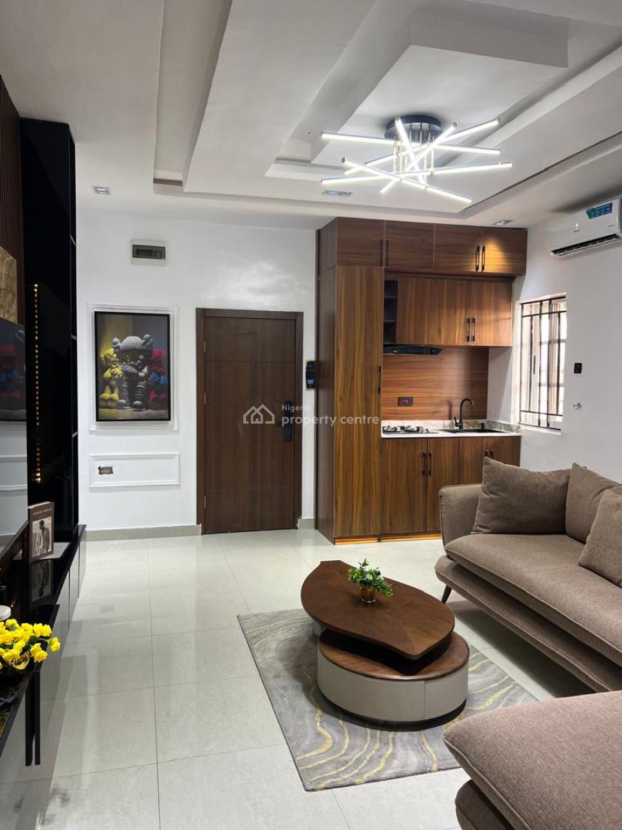 Luxury 1 Bedroom Apartment with Ps5, Swimming Pool, Tennis, Lekki Phase 1, Lekki, Lagos, House Short Let