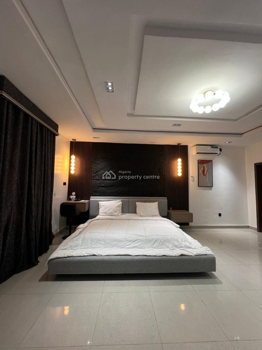 Luxury 1 Bedroom Apartment with Ps5, Swimming Pool, Tennis, Lekki Phase 1, Lekki, Lagos, House Short Let
