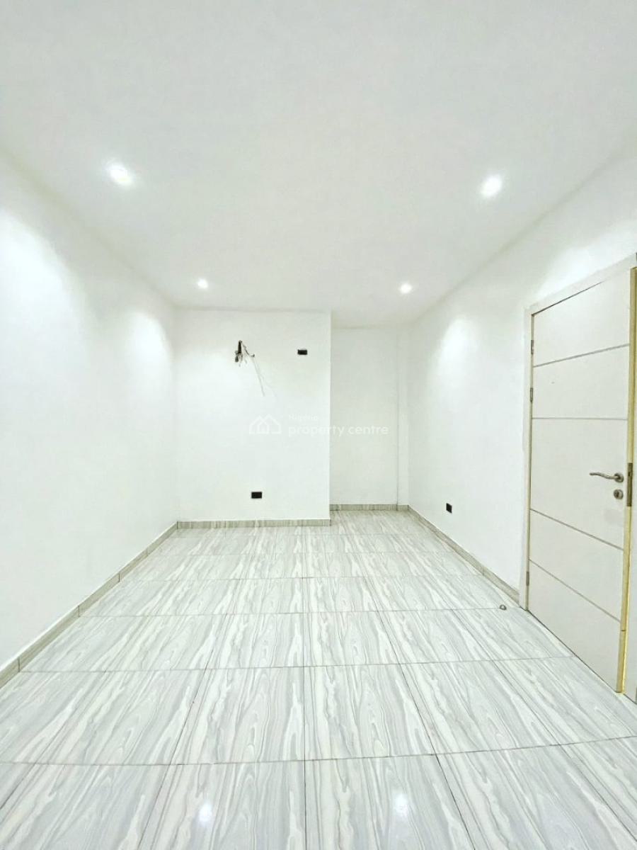 Newly Built and Spacious 5 Bedroom Bedroom Fully Detached, Pinnock Beach Estate, Osapa, Lekki, Lagos, Detached Duplex for Rent