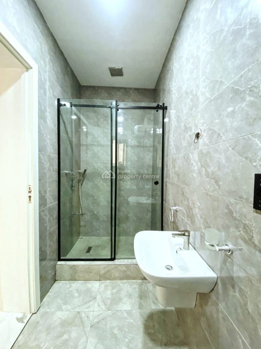 Newly Built and Spacious 5 Bedroom Bedroom Fully Detached, Pinnock Beach Estate, Osapa, Lekki, Lagos, Detached Duplex for Rent