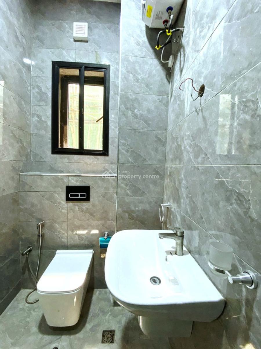 Newly Built and Spacious 5 Bedroom Bedroom Fully Detached, Pinnock Beach Estate, Osapa, Lekki, Lagos, Detached Duplex for Rent