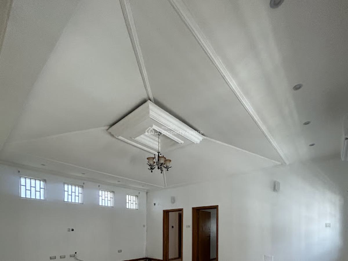 Spacious 4 Bedroom Semi Detached with Bq, Lekki Phase 1, Lekki, Lagos, Semi-detached Duplex for Rent