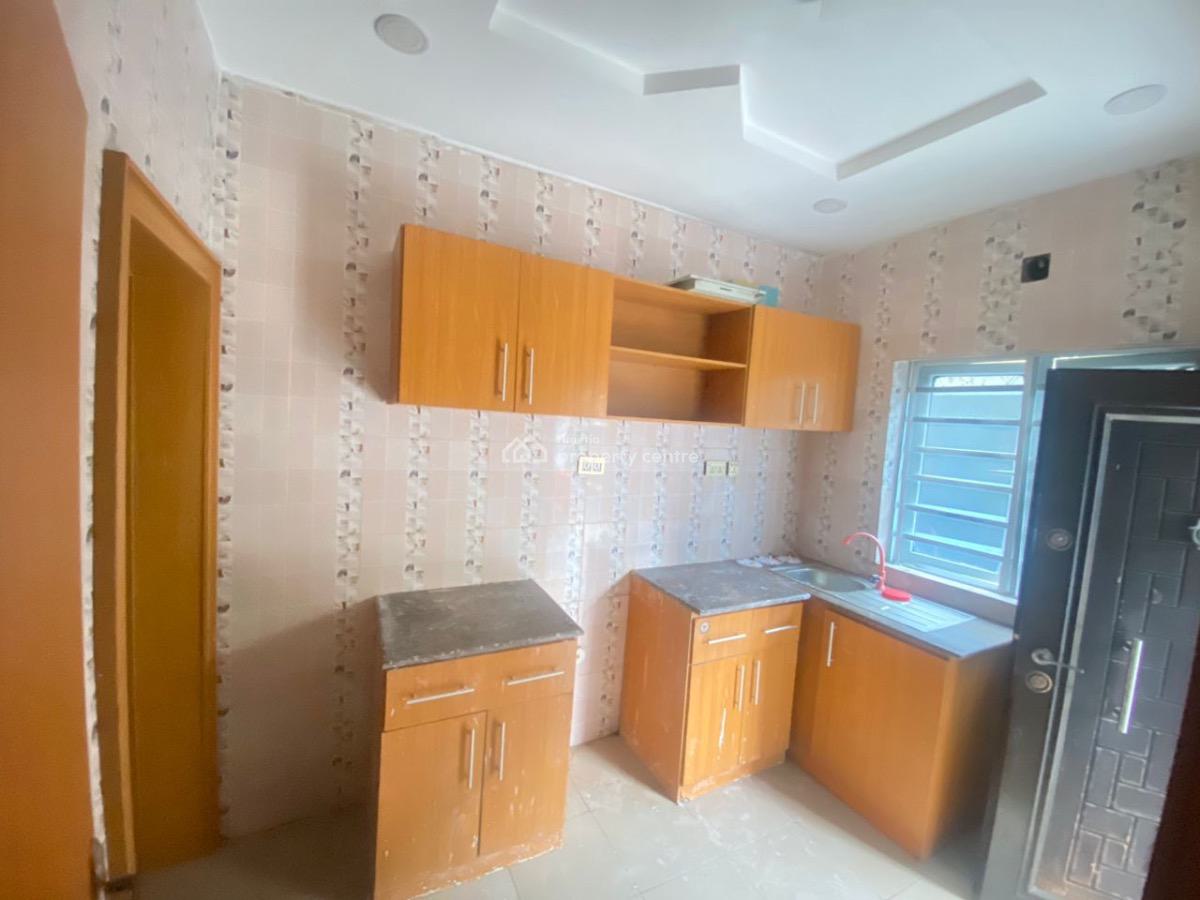 Standard 2 Bedroom Apartment in a Secured Neighborhood, Ogunfayo, Mayfair Gardens Axis, Awoyaya, Ibeju Lekki, Lagos, Flat / Apartment for Rent