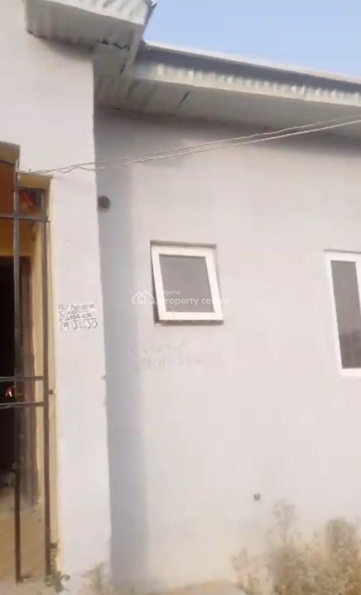 2 Bedroom House, Isa Bello Estate, Kurudu, Abuja, Semi-detached Bungalow for Sale