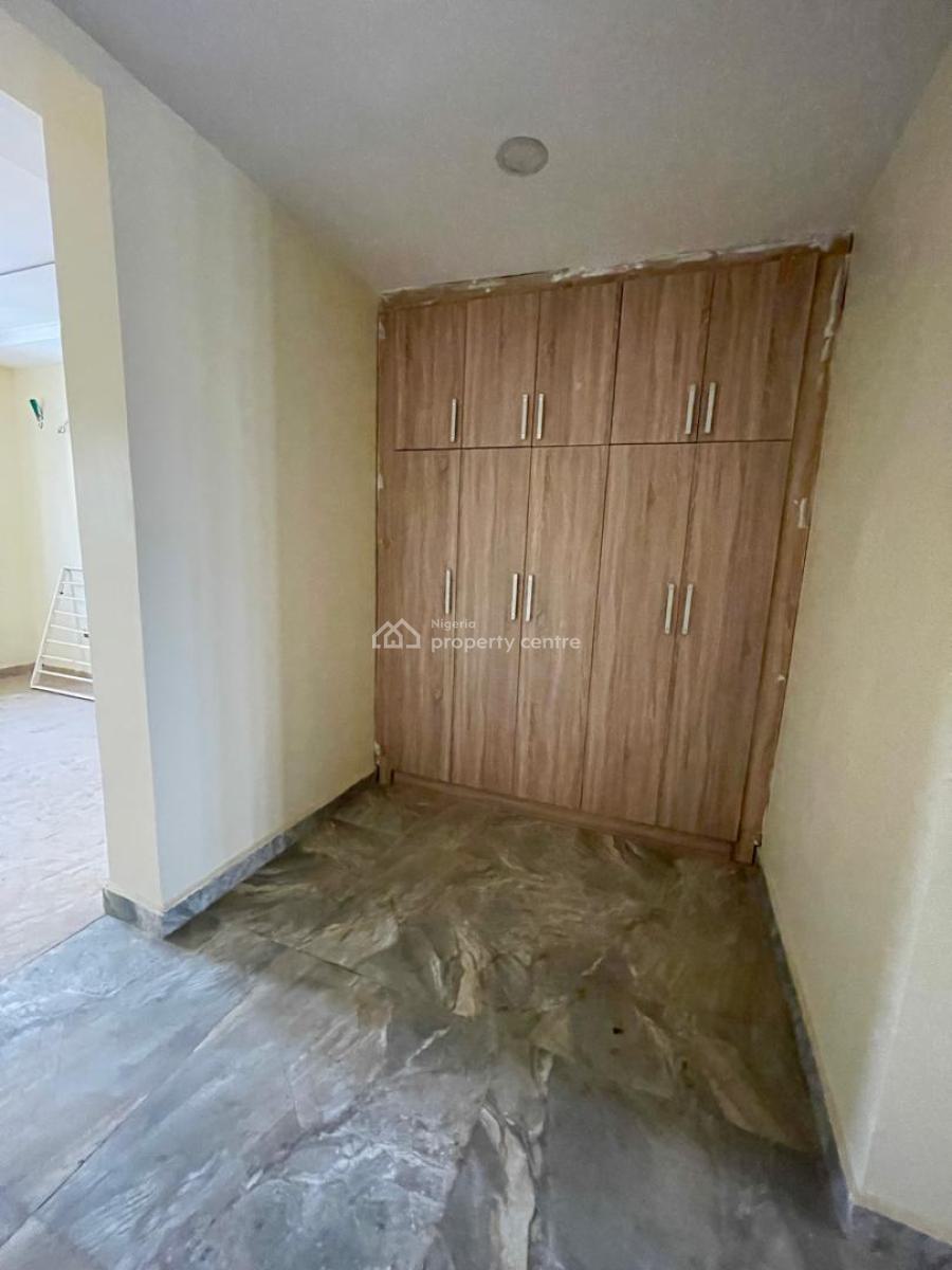 Luxury 4-bedroom Terrace Duplex, Guzape District, Abuja, Terraced Duplex for Sale