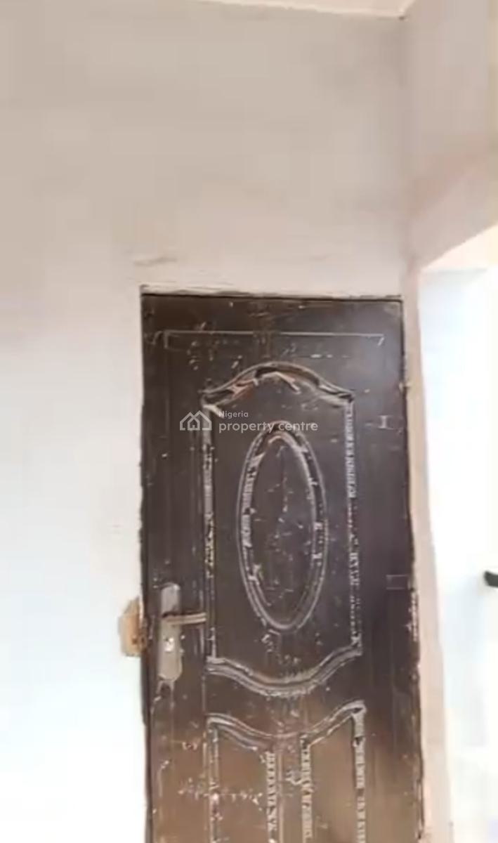 Suitable 1 Bedroom Flat, New Site Estate, Back of Amac Market, Lugbe District, Abuja, Mini Flat (room and Parlour) for Rent