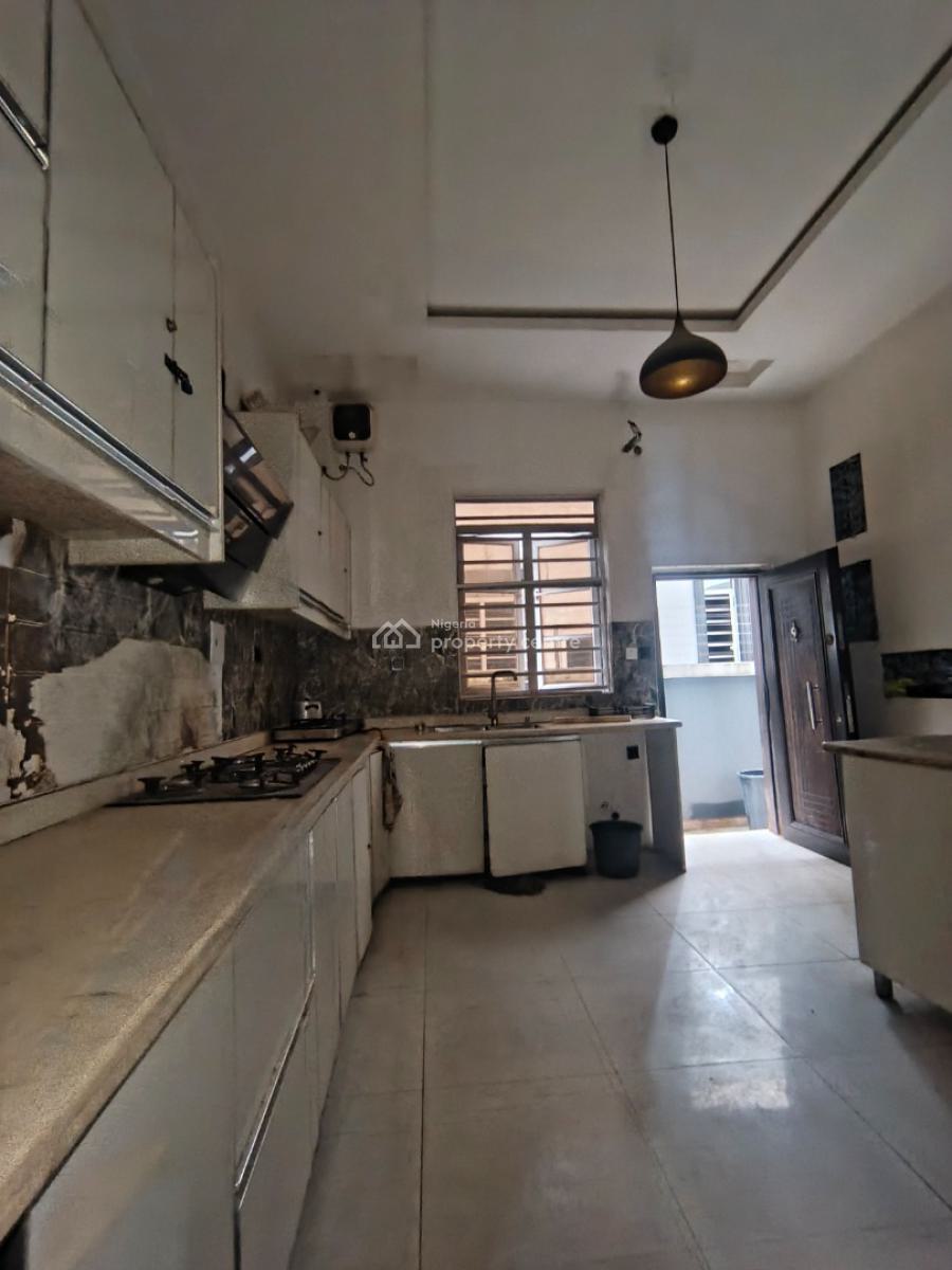 a Room Self Contain, Shoprite Road, Osapa, Lekki, Lagos, Self Contain (single Rooms) for Rent