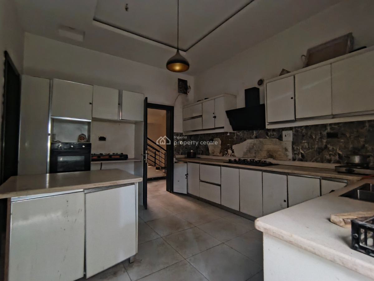 a Room Self Contain, Shoprite Road, Osapa, Lekki, Lagos, Self Contain (single Rooms) for Rent