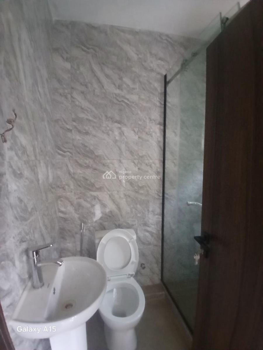 Well Built 4 Bedrooms Terrace Duplex with Bq, 2 Living Rooms, Durumi, Abuja, Terraced Duplex for Rent