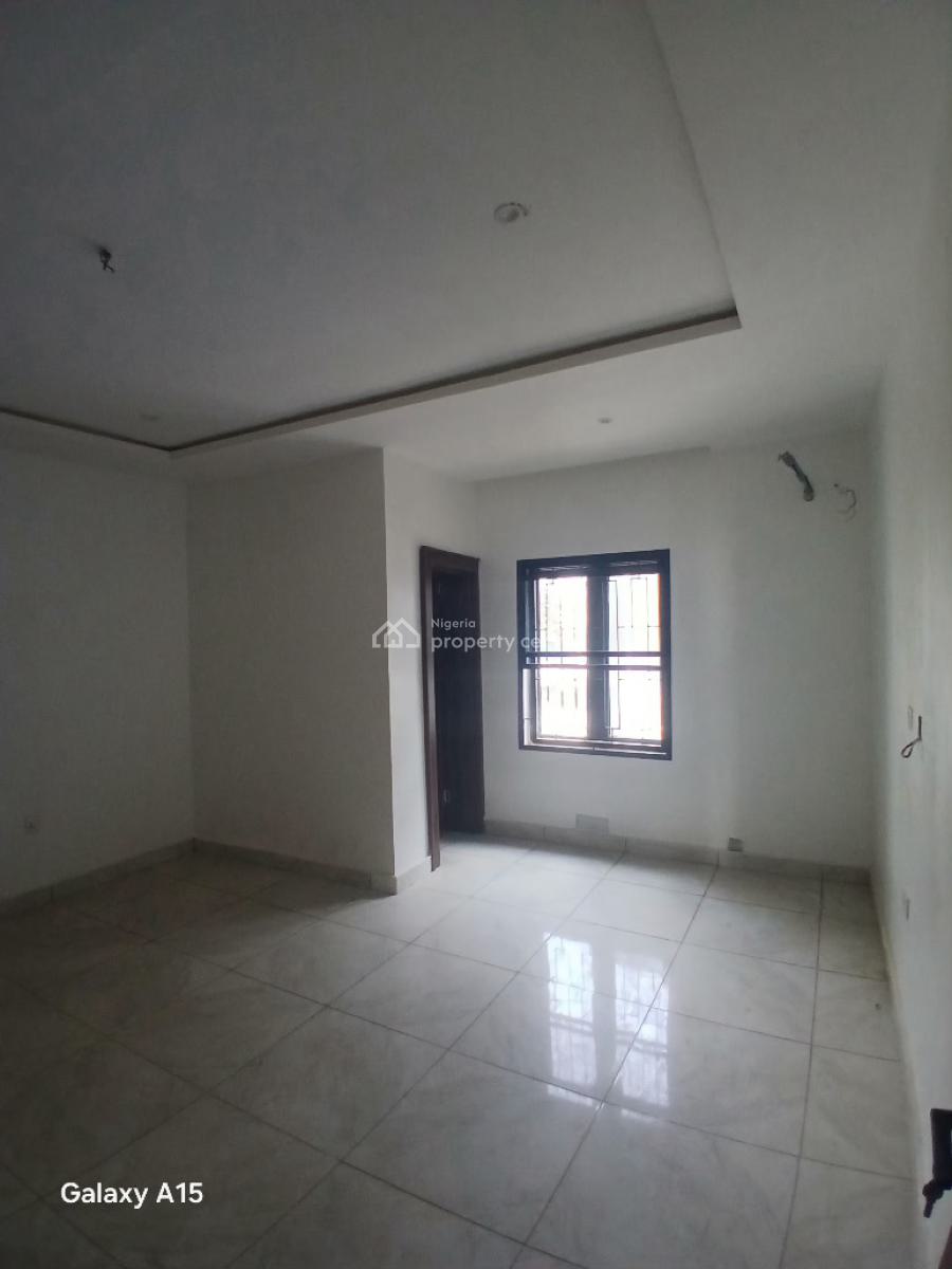 Well Built 4 Bedrooms Terrace Duplex with Bq, 2 Living Rooms, Durumi, Abuja, Terraced Duplex for Rent