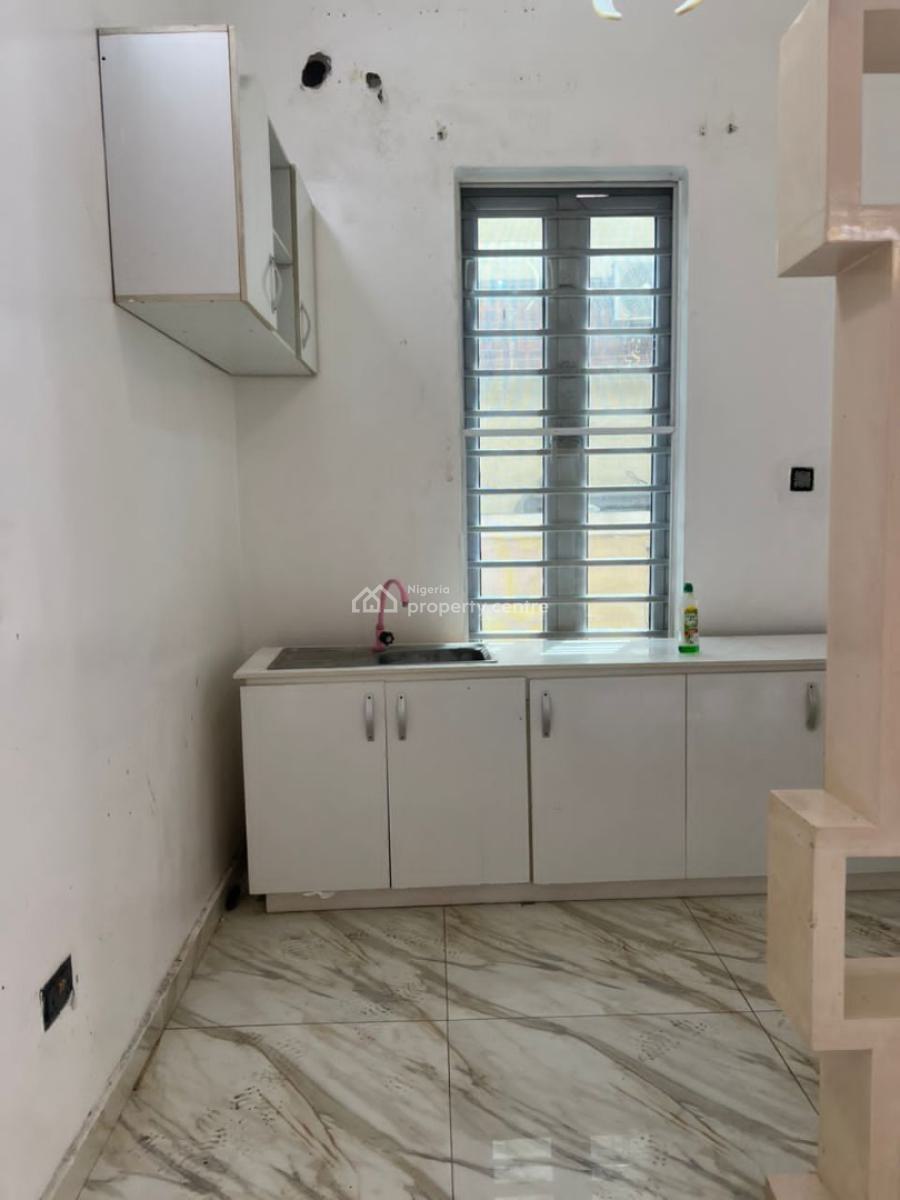 Spacious Studio Apartment, Chevy View Estate, Chevron, Lekki, Lagos, Flat / Apartment for Rent