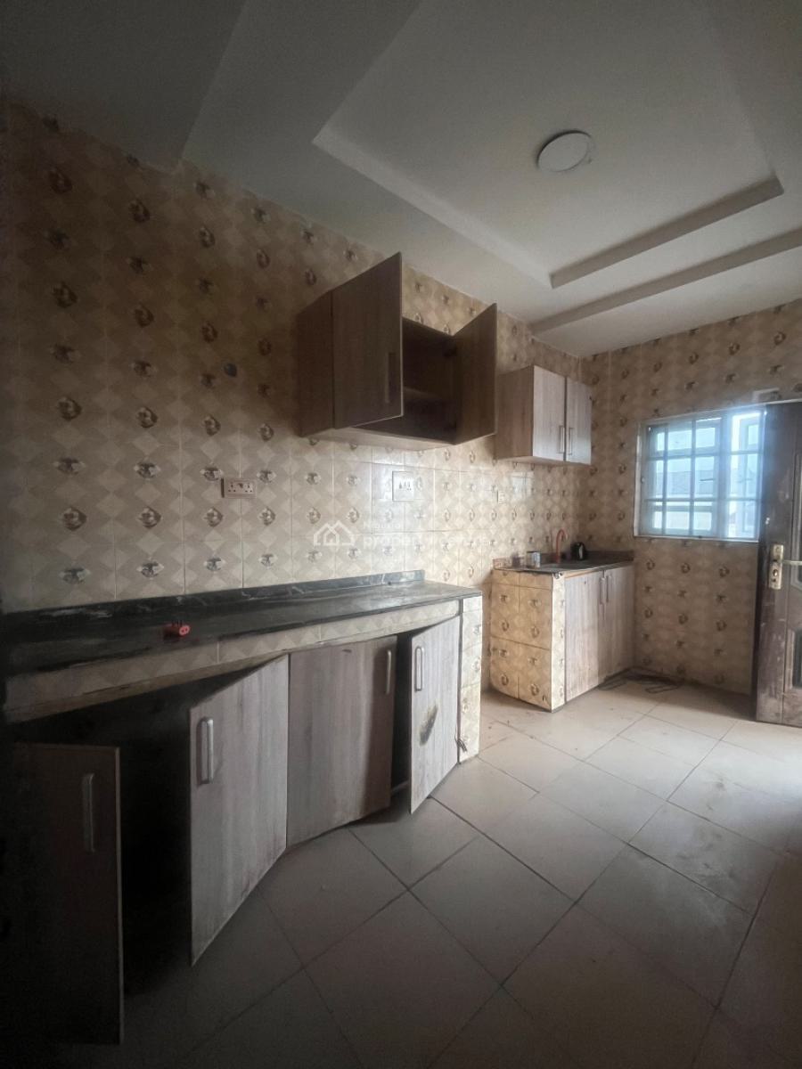 2 Bedroom Flat, Sliver Land Estate, Sangotedo, Ajah, Lagos, Flat / Apartment for Rent