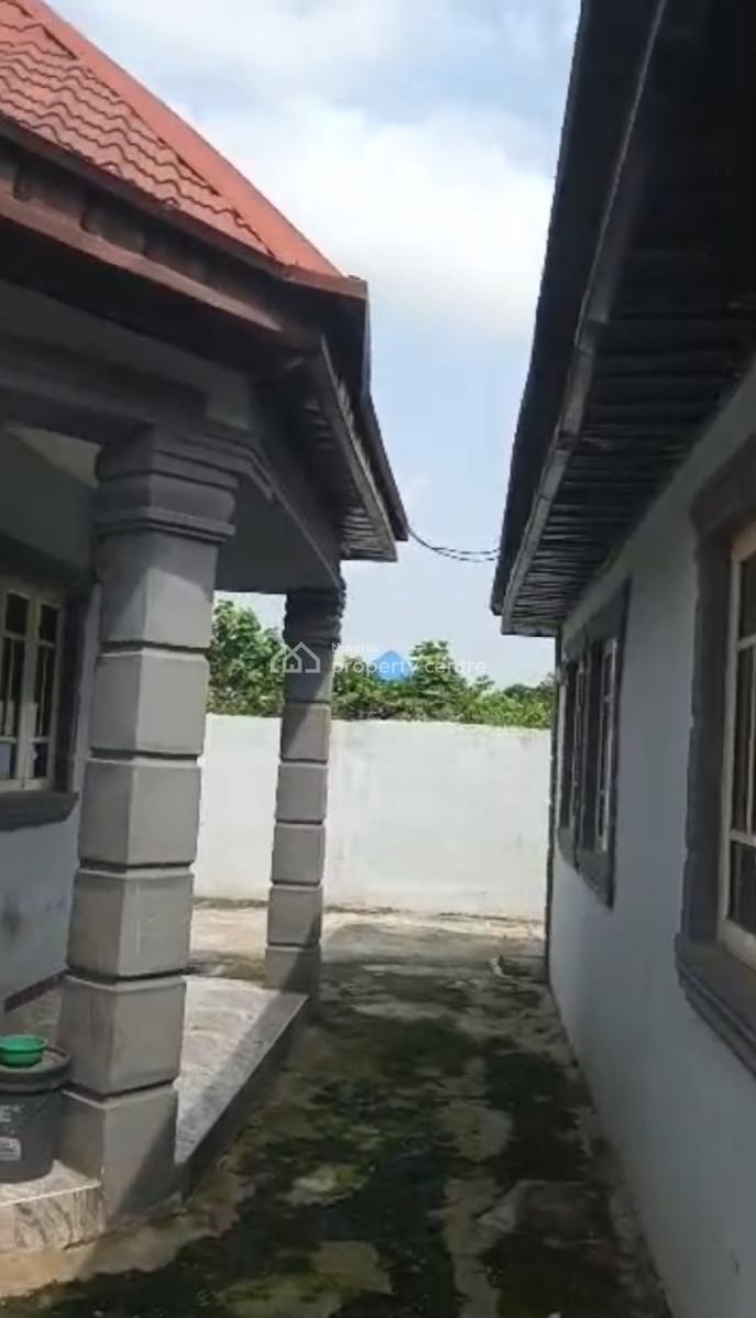 Well Finished 5 Block of Flat, Igbogbo, Ikorodu, Lagos, Block of Flats for Sale