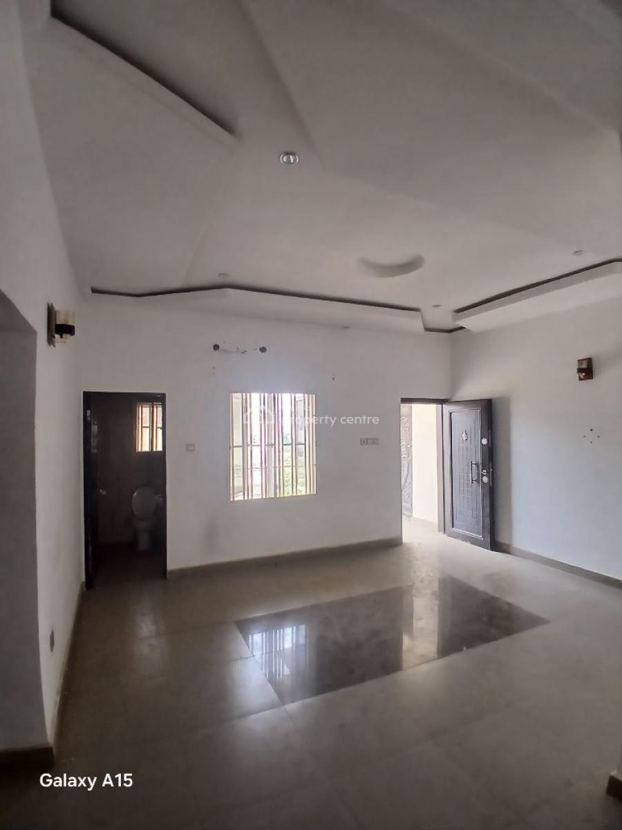 Well Built 2 Bedroom Flat, Durumi, Abuja, Flat / Apartment for Rent