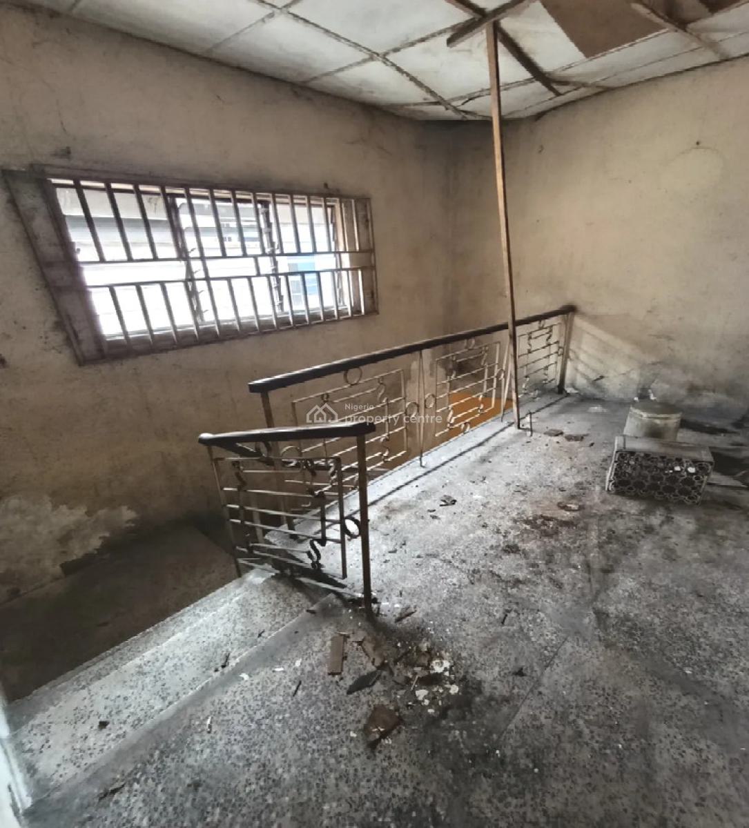 3 Bedroom Semi Duplex, D/line, Port Harcourt, Rivers, Semi-detached Duplex for Sale