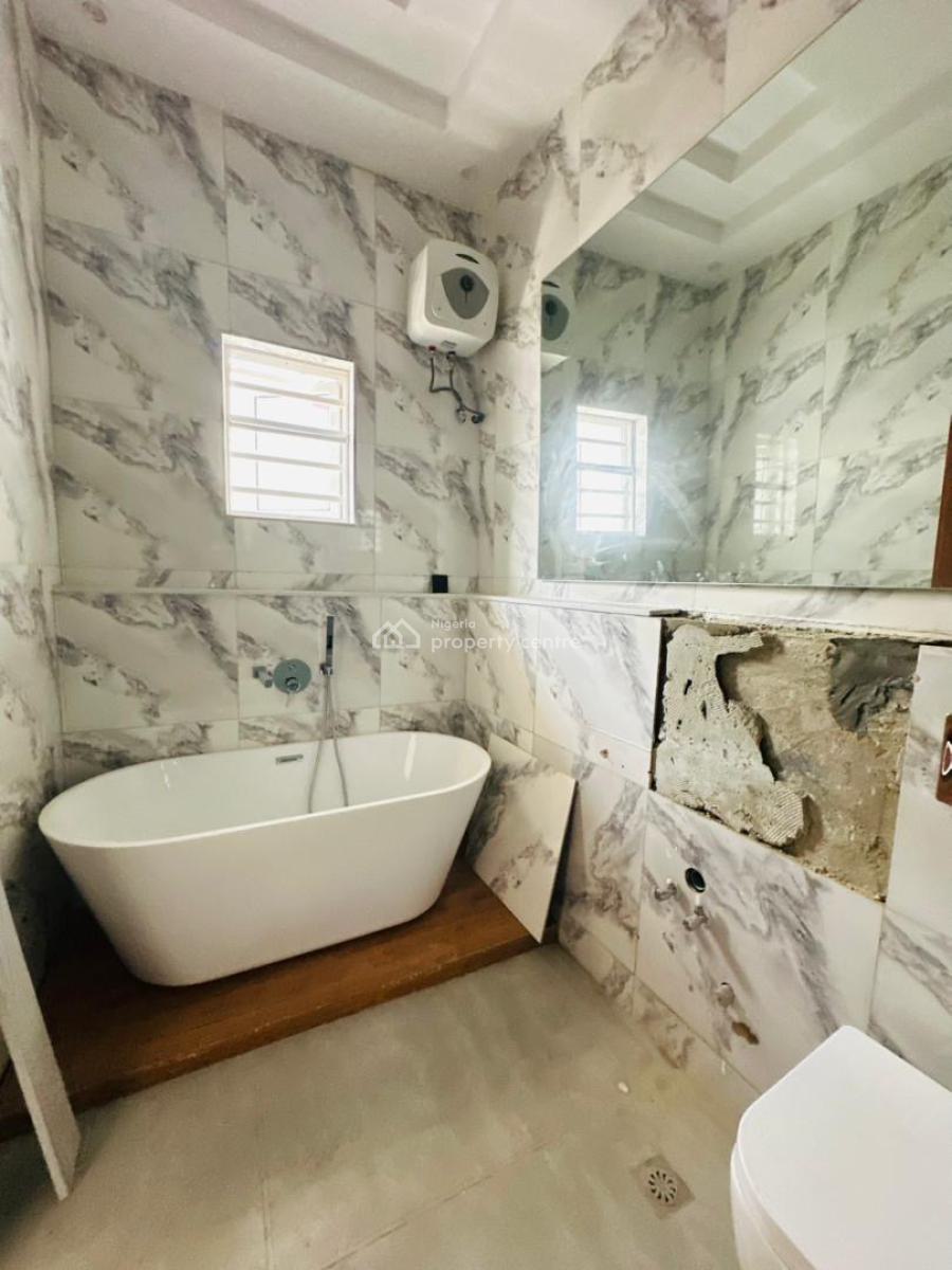 Spaciously Built 4 Bedroom Terraced Duplex with No Bq, Lekki Conservation Centre, Lekki, Lagos, Terraced Duplex for Sale