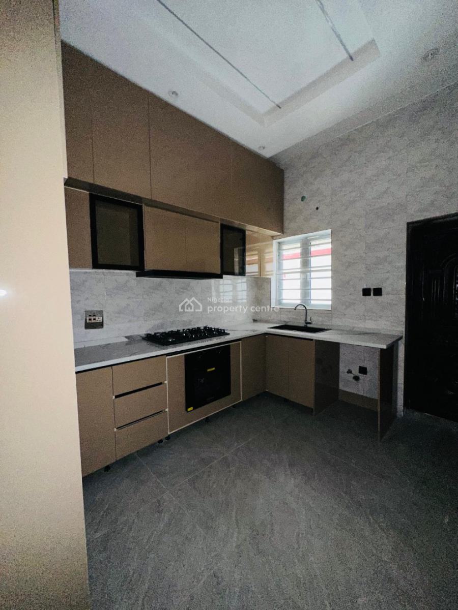 Spaciously Built 4 Bedroom Terraced Duplex with No Bq, Lekki Conservation Centre, Lekki, Lagos, Terraced Duplex for Sale