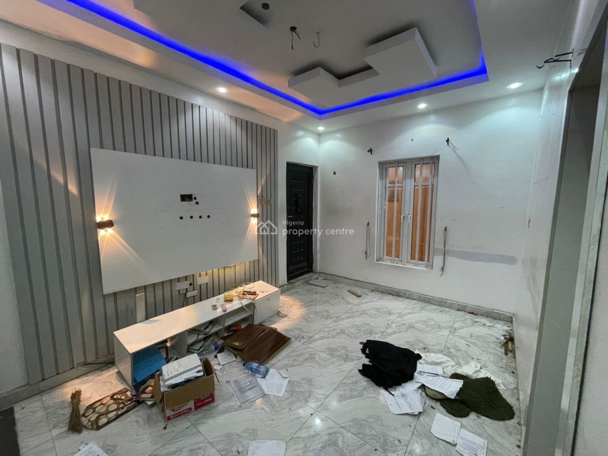 Exclusive One Bedroom Apartment, Alagomeji, Yaba, Lagos, Mini Flat (room and Parlour) for Rent