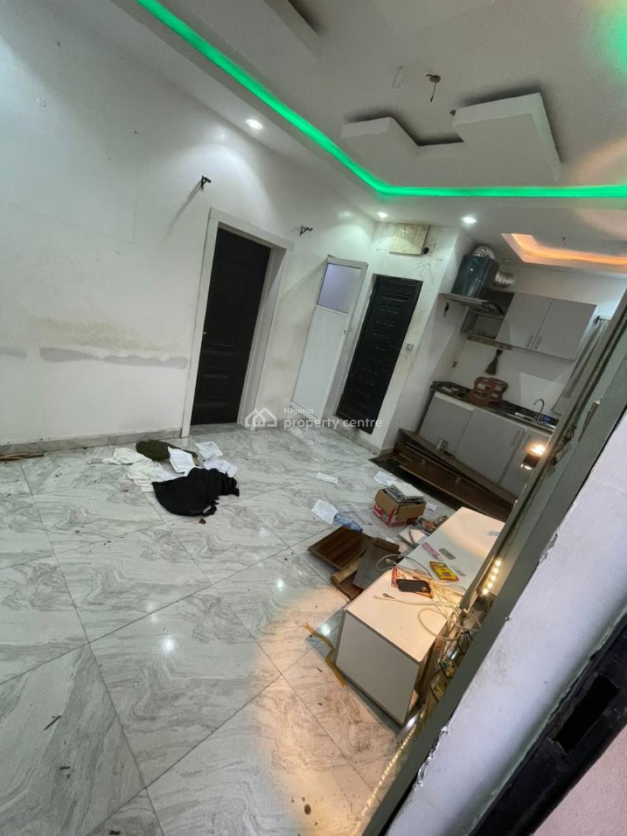 Exclusive One Bedroom Apartment, Alagomeji, Yaba, Lagos, Mini Flat (room and Parlour) for Rent