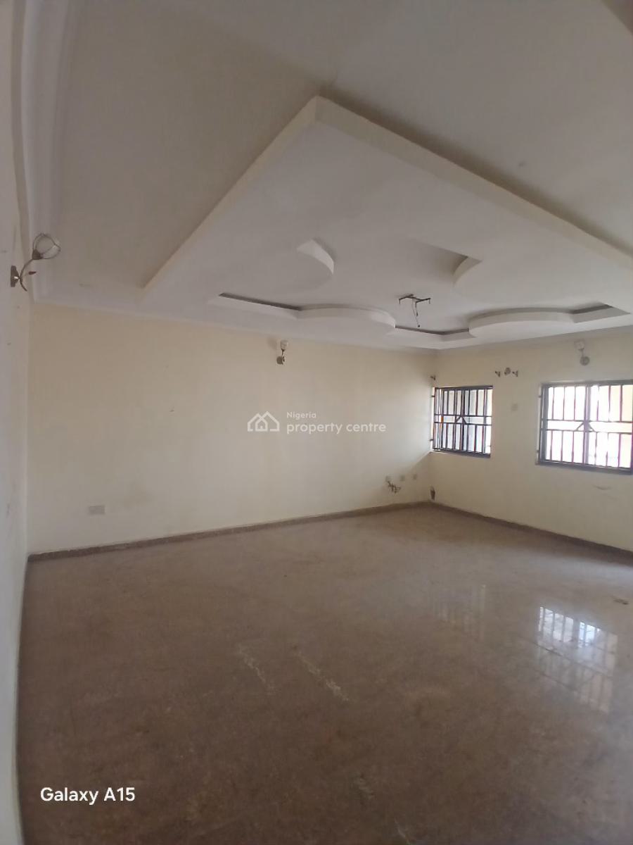 Well Built 3 Bedrooms Flat, Durumi, Abuja, Flat / Apartment for Rent