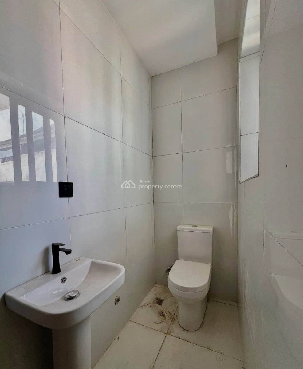 2 Bedroom Apartment & 3 Bedroom Penthouse + Bq with Elevator, Pool &  Gym, Ikate, Lekki, Lagos, Flat / Apartment for Sale