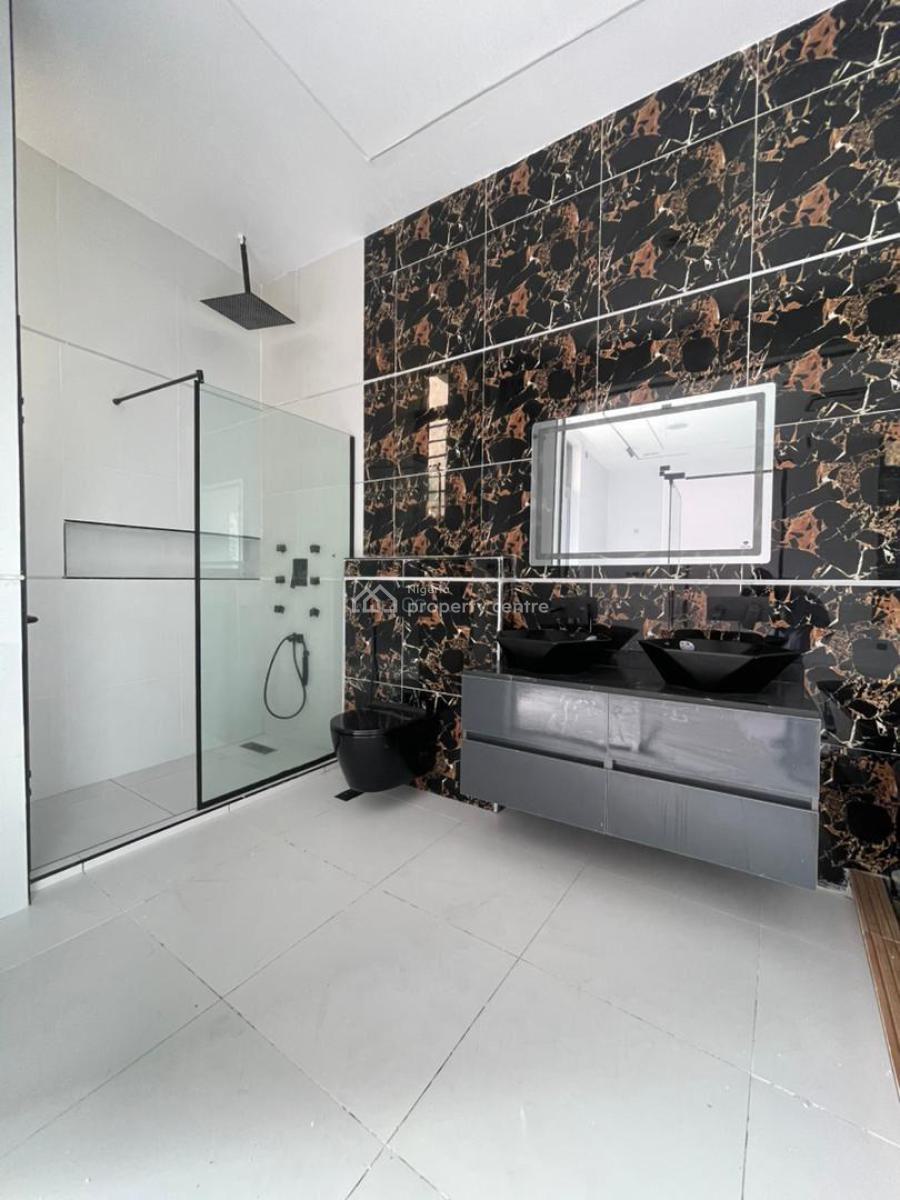 Well-crafted 5-bedroom Fully Detached Duplex with Ante Room, Pool & Bq, Chevron, Lekki, Lagos, Detached Duplex for Sale