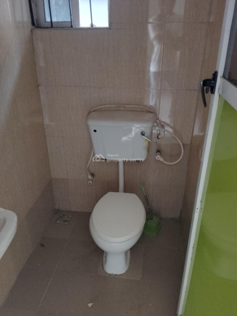 Mini Flat, Pineapple Estate Off Oreta Road, Igbogbo, Ikorodu, Lagos, Mini Flat (room and Parlour) for Rent