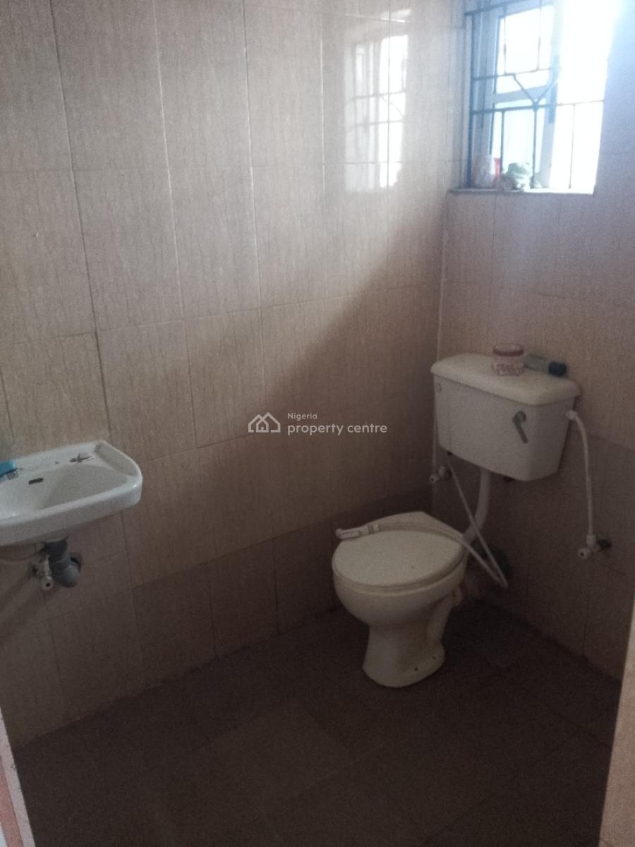 Mini Flat, Pineapple Estate Off Oreta Road, Igbogbo, Ikorodu, Lagos, Mini Flat (room and Parlour) for Rent