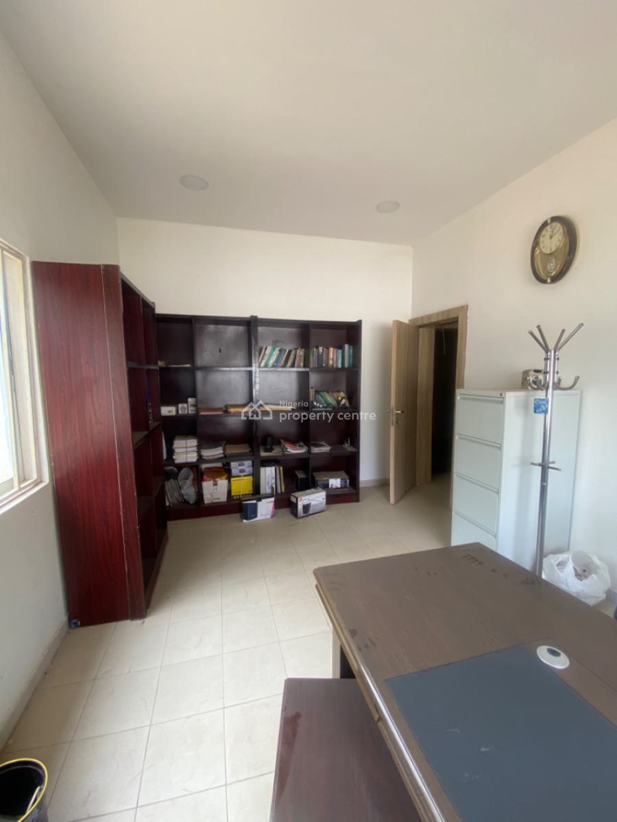 12 Bedroom Detached Duplex, Maitama District, Abuja, Detached Duplex for Rent