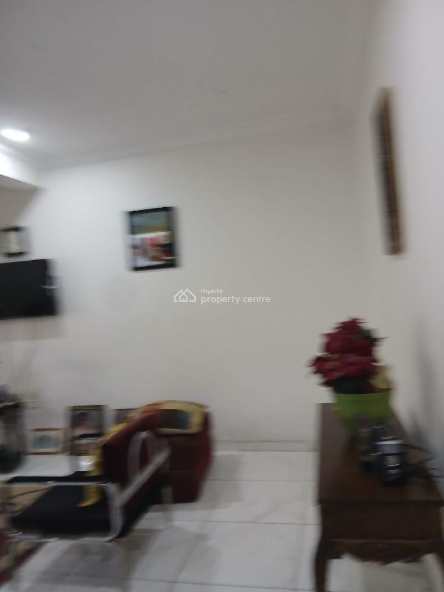 Neat Duplex with Bq and Demarcated Personal Space in Lovely Estate, Ikate, Lekki, Lagos, Terraced Duplex for Sale