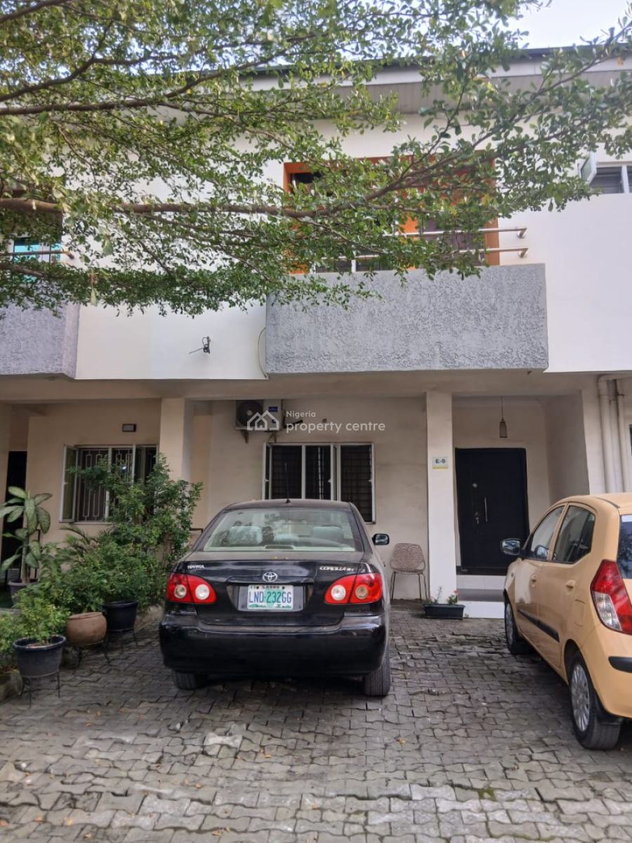 Neat Duplex with Bq and Demarcated Personal Space in Lovely Estate, Ikate, Lekki, Lagos, Terraced Duplex for Sale