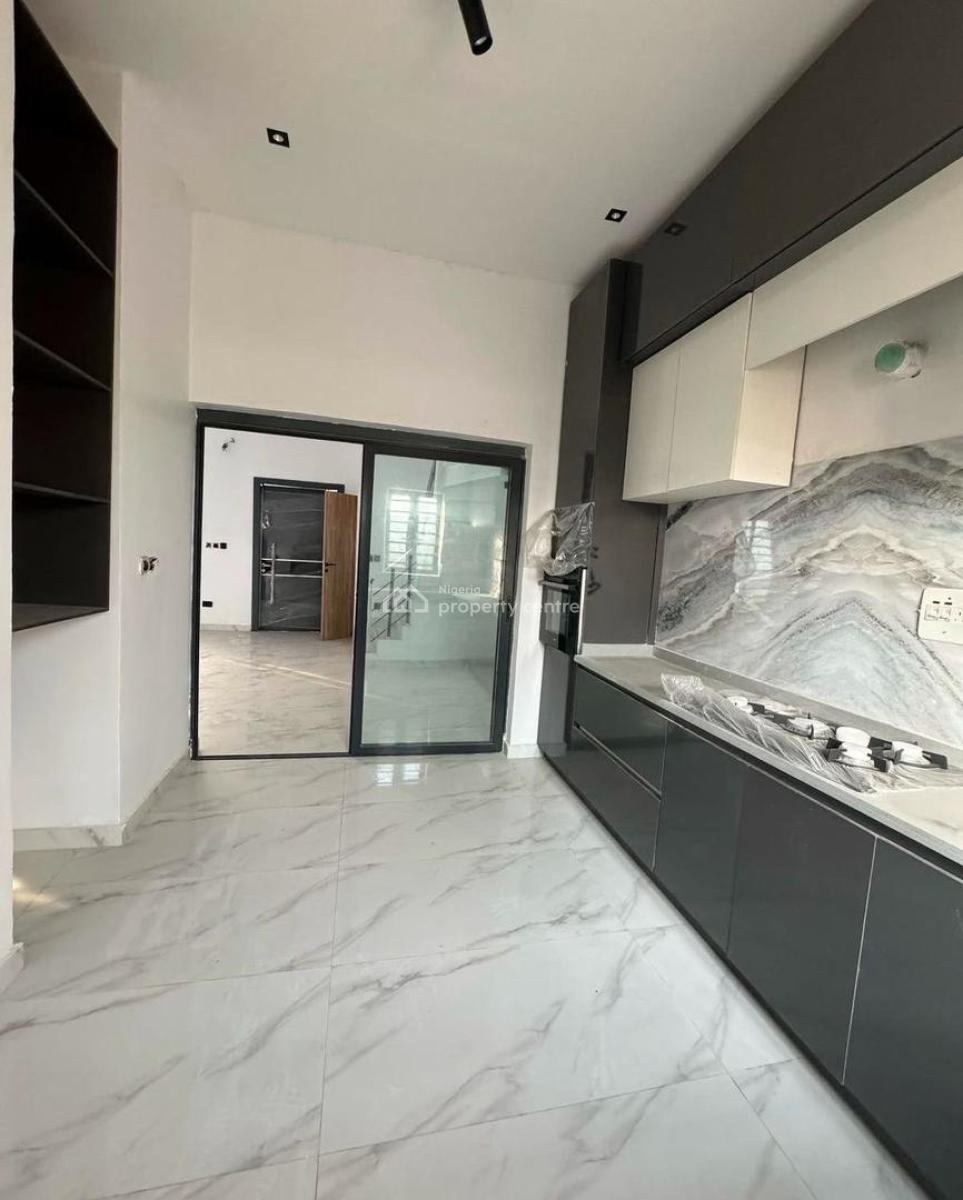 Well Maintained 4 Bedroom Terraced  Duplex, Lekky County Road, Ikota, Lekki, Lagos, Terraced Duplex for Sale