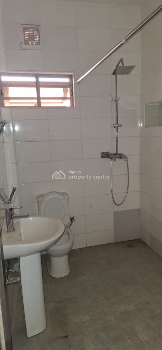 3-bedroom Apartment with Bq, Durumi, Abuja, Flat / Apartment for Rent