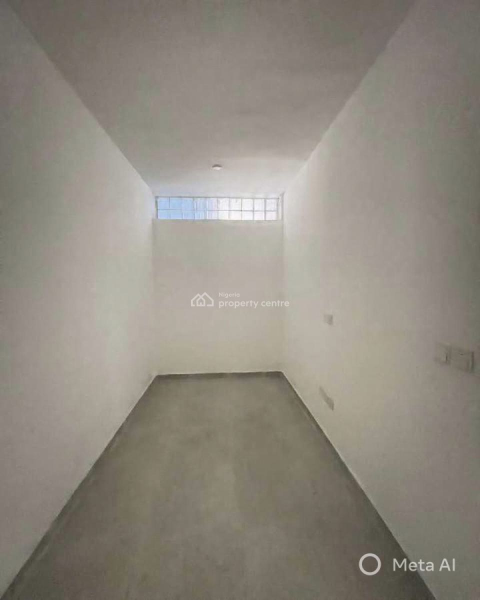 4 Bedroom Apartment, Lekki Phase 1, Lekki, Lagos, Block of Flats for Sale