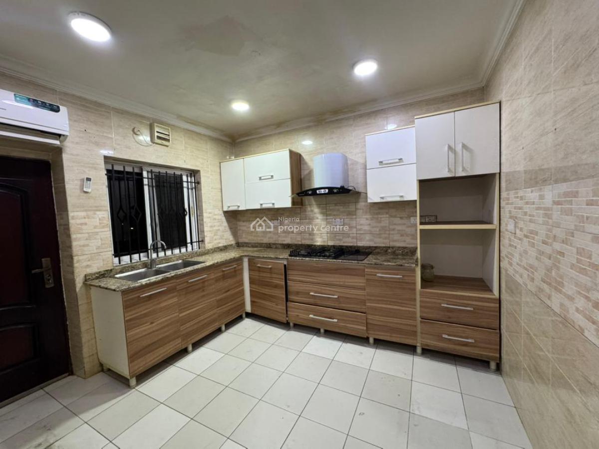 Luxury 3 Bedroom Apartment with a Bq Swimming Pool and Gym, Ikoyi, Lagos, Flat / Apartment for Rent