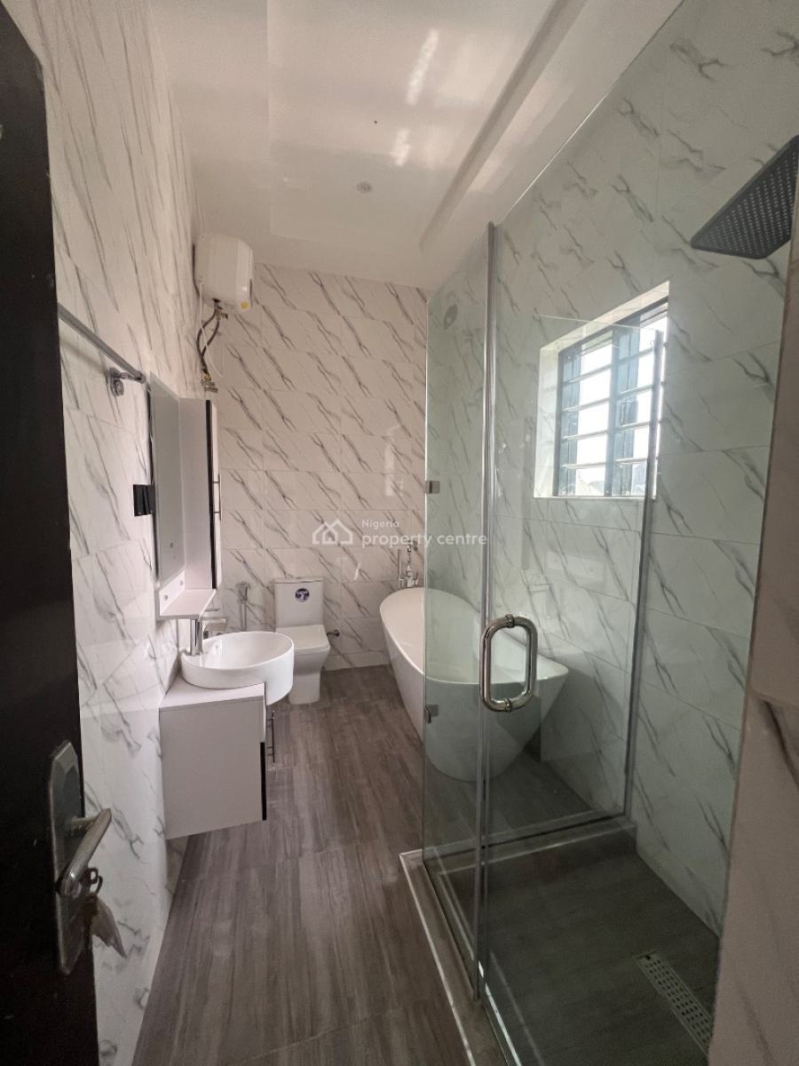 4bedroom Duplex Gra Police Station, High Court Area, Behind Gra Police Staiin, Asaba, Delta, Semi-detached Duplex for Sale