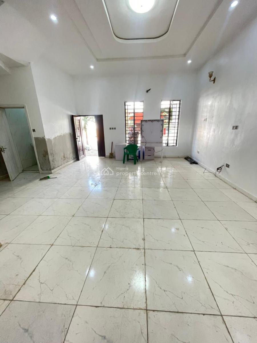 Super Spacious 4 Bedroom Terraced Duplex, Ikota Gra, Ikota, Lekki, Lagos, Terraced Duplex for Sale