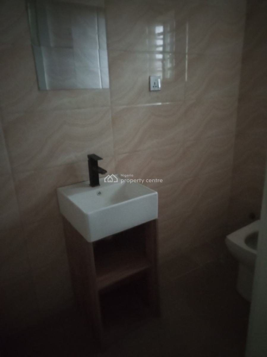 2 Bedroom Upstairs with 2 Room Bq Private Staircase Private Gate, Ilasan, Lekki, Lagos, Flat / Apartment for Rent