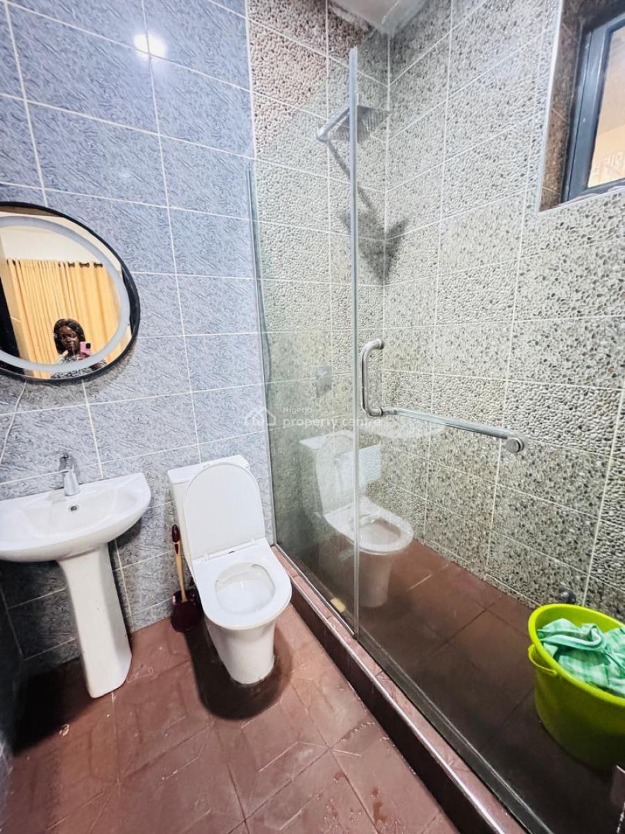 Serviced 1 Bedroom Apartment Available, Lekki Phase 1, Lekki, Lagos, Mini Flat (room and Parlour) for Rent