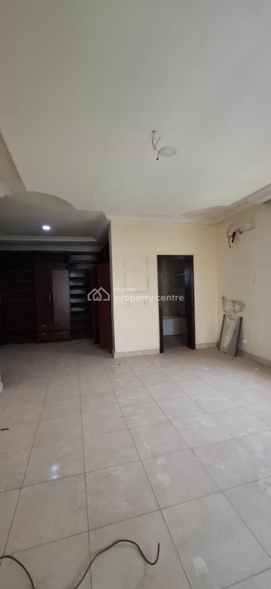 Premium Serviced & Standard 3-bedroom Apartment with Bq, Guzape District, Abuja, Flat / Apartment for Rent