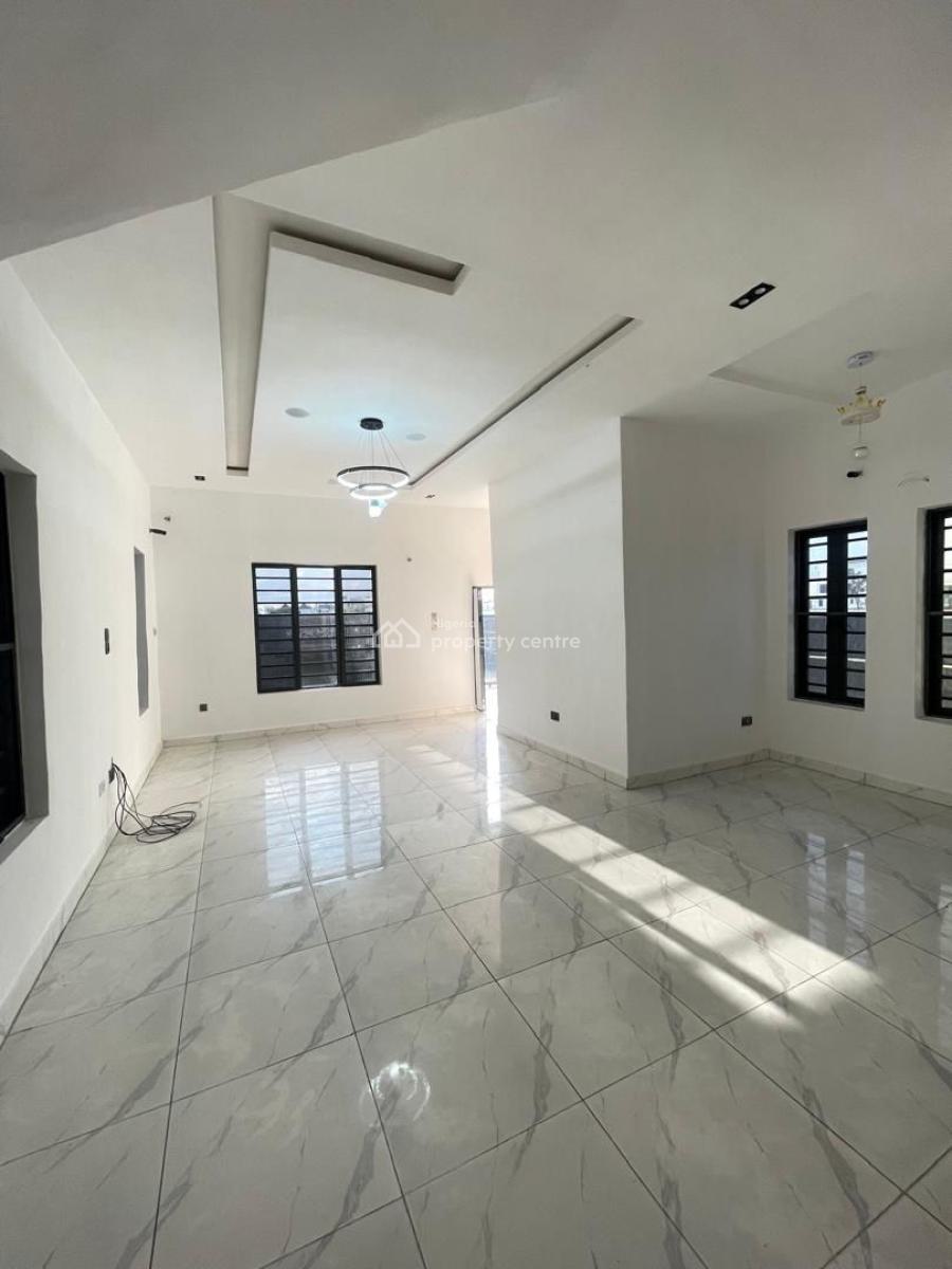 Tastefully Built 4 Bedroom Semi Detached Duplex with Bq, Orchid Road, Lekki, Lagos, Semi-detached Duplex for Sale