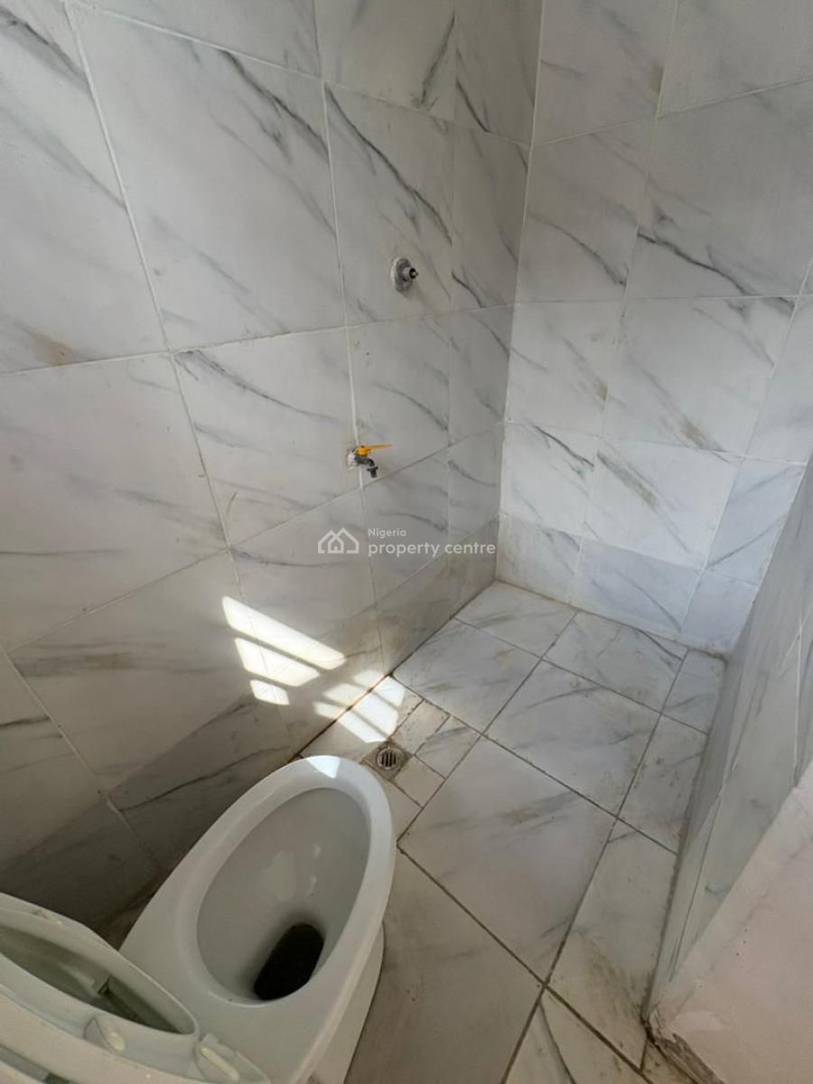 Bq Available, Lekki Expressway, Lekki, Lagos, House for Rent