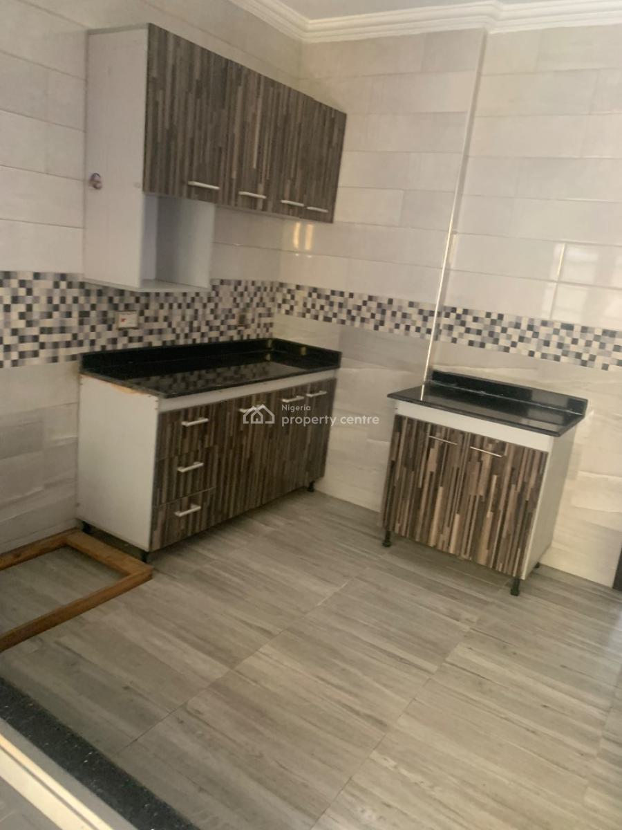 Well Maintained 3 Bedrooms Flat with Bq, Ikeja Gra, Ikeja, Lagos, Flat / Apartment for Rent