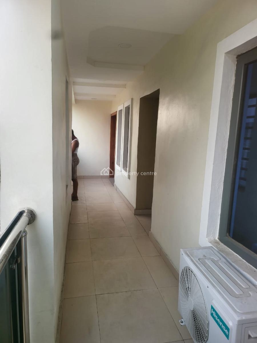 Furnished 2 Bedroom Apartment, Apena Street, Surulere, Lagos, Flat / Apartment for Sale