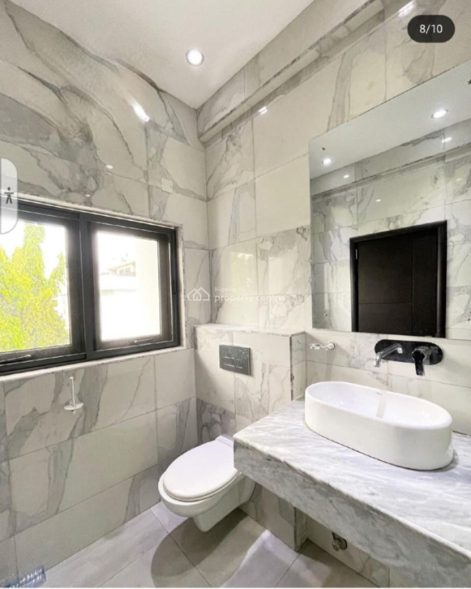 Serviced 3 Bedroom Flat with Bq,fitted Kitchen & Swimming Pool,, Ikoyi, Lagos, Flat / Apartment for Rent