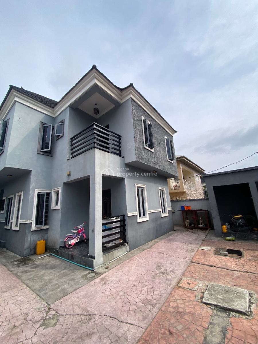 Clean Upstairs 3 Bedroom Flat, By Blenco Supermarket Before Shop Rite, Sangotedo, Ajah, Lagos, Flat / Apartment for Rent