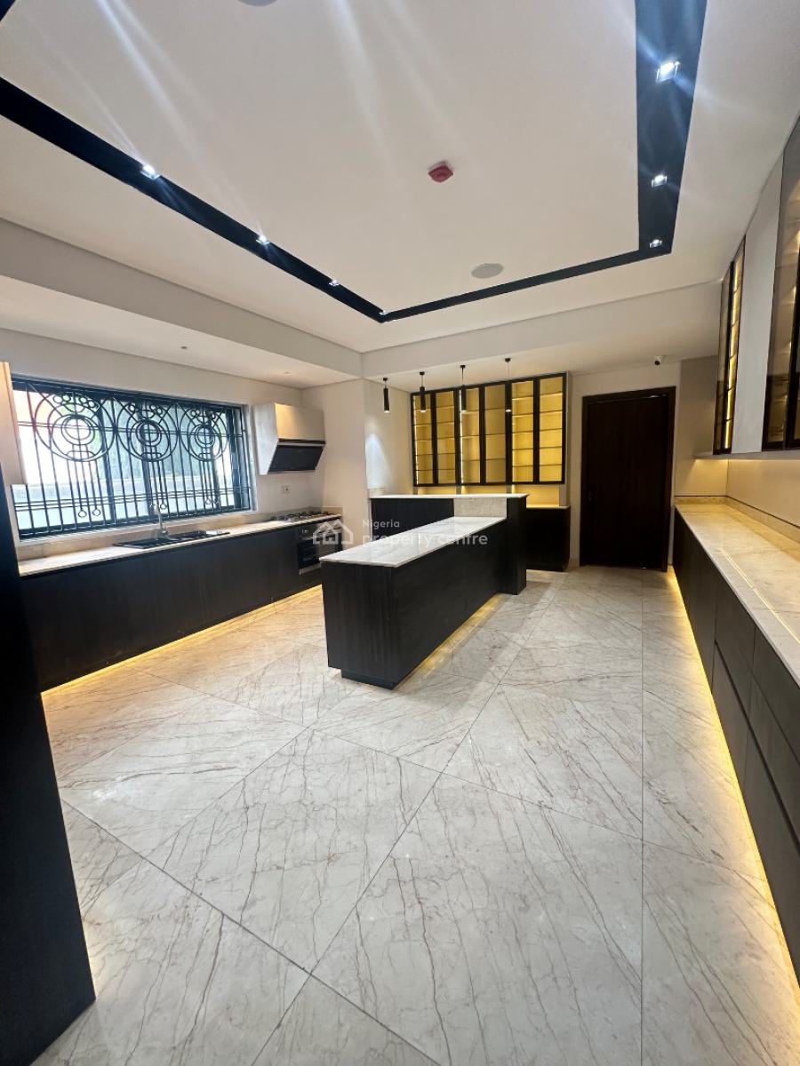 7 Bedroom Fully Detached Duplex, Serene Environment, Maitama District, Abuja, Detached Duplex for Sale