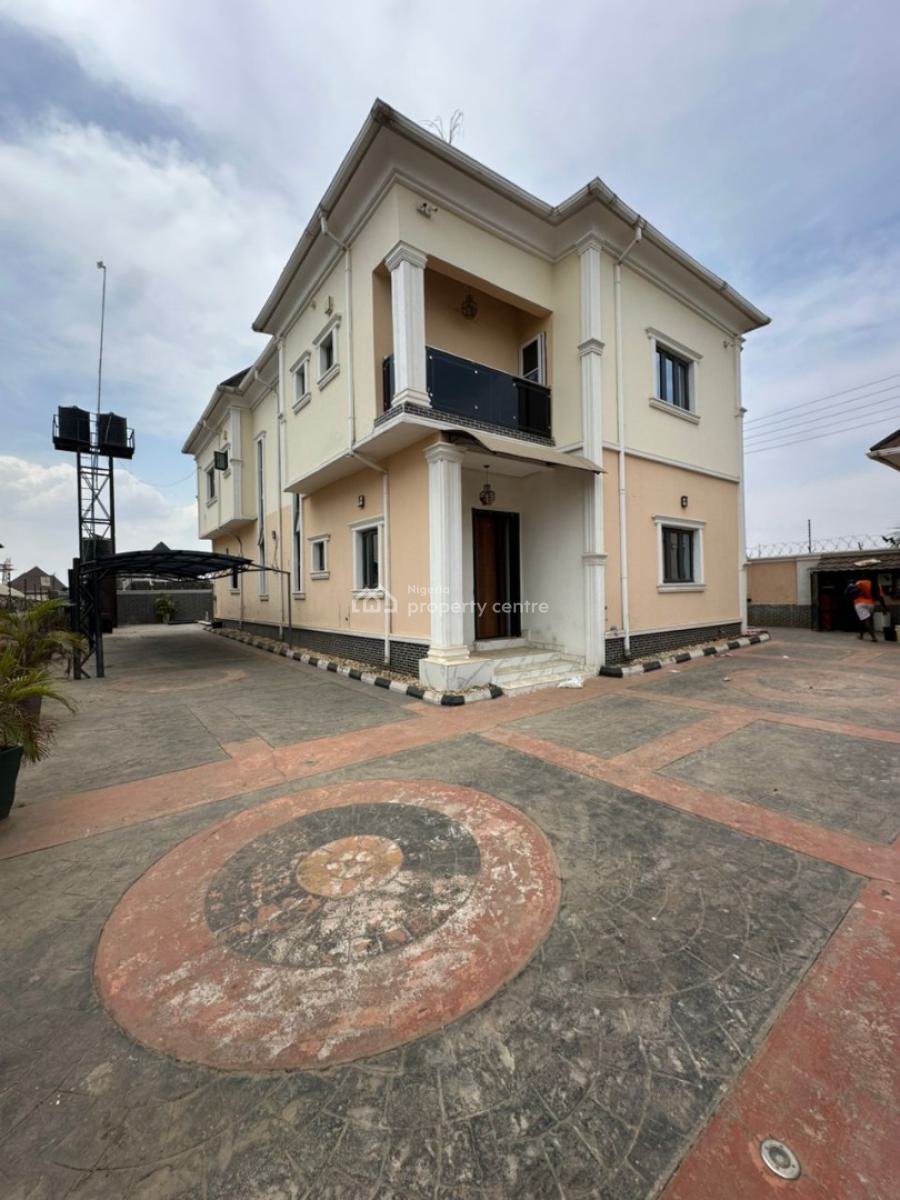 Well Finished 4bedroom Fully Detached Duplex, in an Estate Gwarinpa Extension, Abuja, Gwarinpa, Abuja, Flat / Apartment for Rent