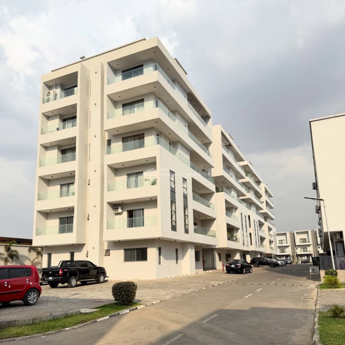 Pristine 3bedroom Apartment, Jabi, Abuja, Block of Flats for Sale