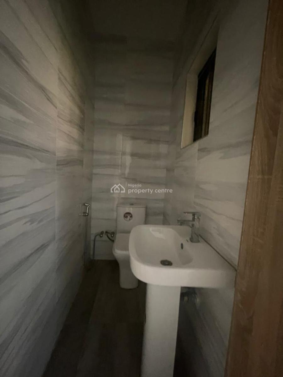 4 Bedrooms, Lekki Phase 1, Lekki, Lagos, Terraced Duplex for Rent